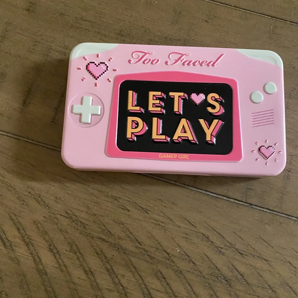 Too Faced Eyeshadow Palette - Pink, Orange, Gold Hues - Picture 3 of 5